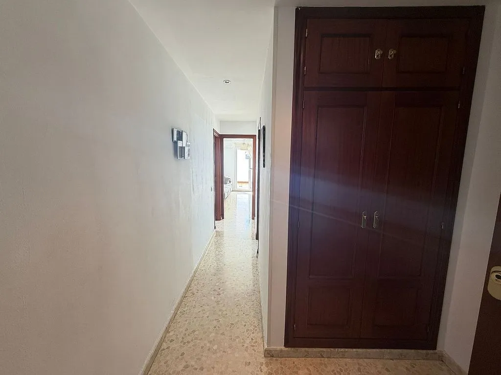 Entrée - Apartment with Terraces in City Centre