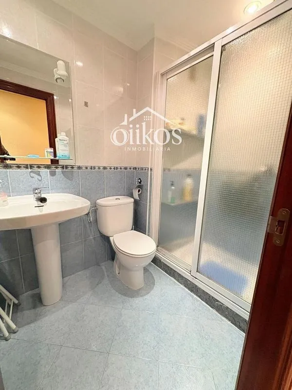 Vannitoad - Apartment with Garage in Salesas