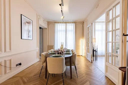 Salle à manger - Appartement de Luxe Haussmannien avec Vue Panoramique à Paris 8ᵉ
