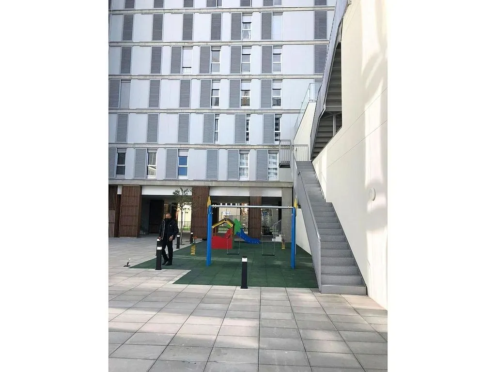 Aed - Modern Flat with Pool in Malilla, Valencia