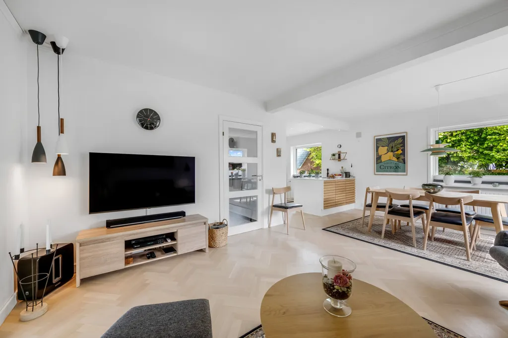 Elutuba - Modernised Villa with Functional Cellar in Skjern