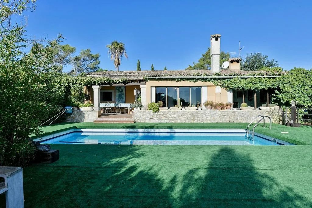 Piscina - Rustic Finca with Mountain Views in Inca