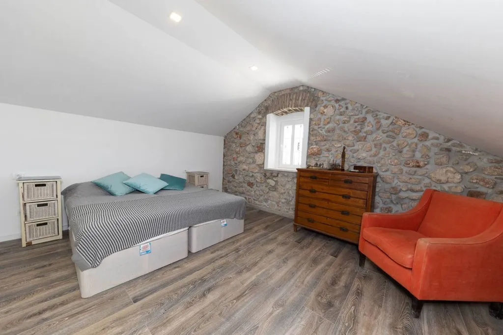 Chambres - Three-Storey Villa with Sea View in Bribir
