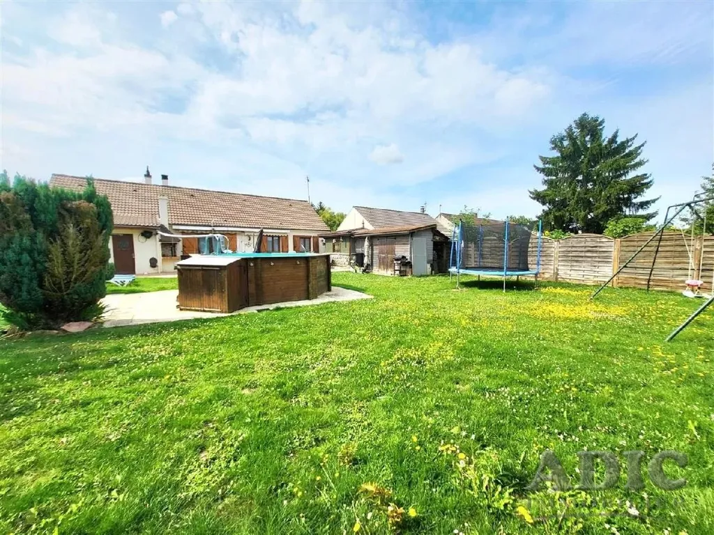 Aed - Family House with Pool in Saint-Pathus