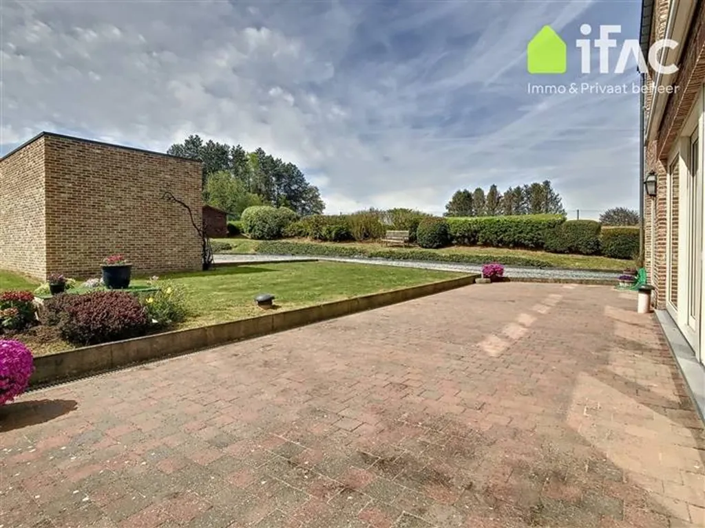 Aed - Rural Villa with Terrace in Overijse