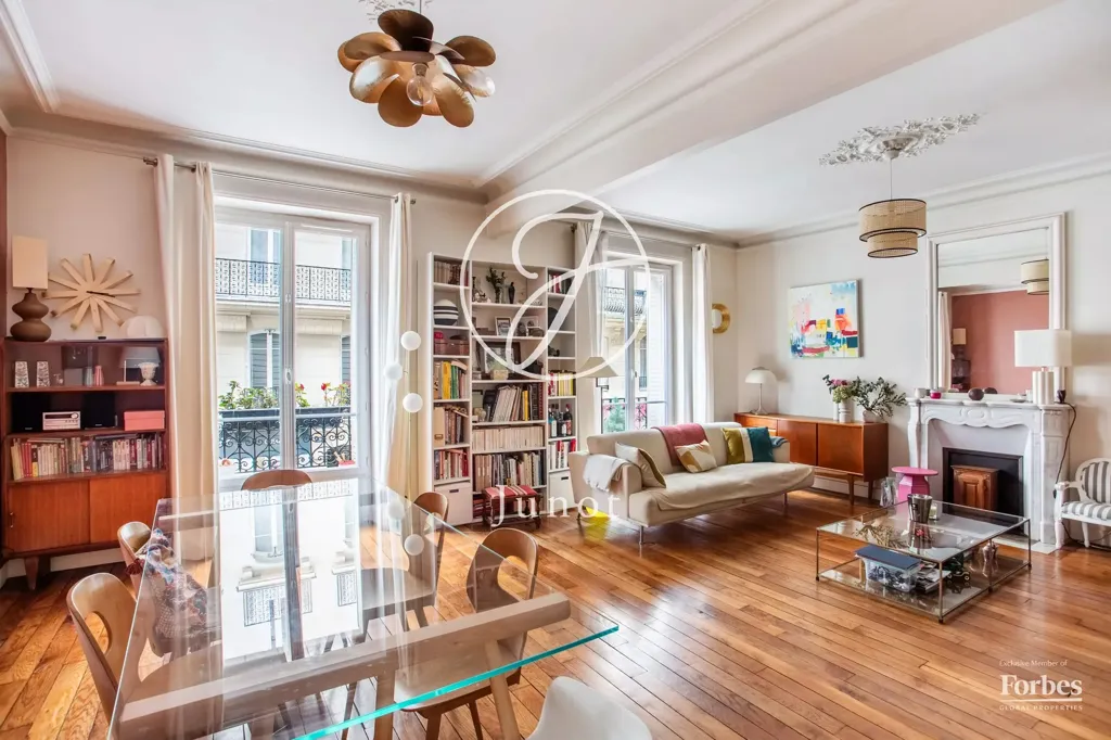 Séjour - Appartement Charmant 3/4 Pièces avec Parquet à Paris 17ème