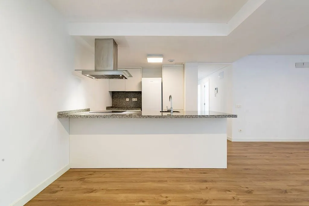 Köök - Modern Flat with Balcony in María Jiménez
