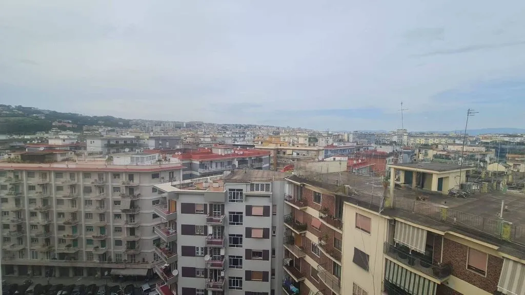 Rõdu - Luxury Penthouse with Triple Exposure in Naples