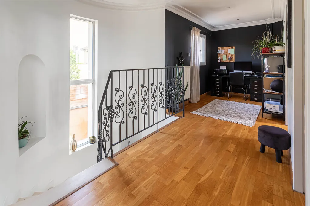 Maison 9 pièces à Pommiers