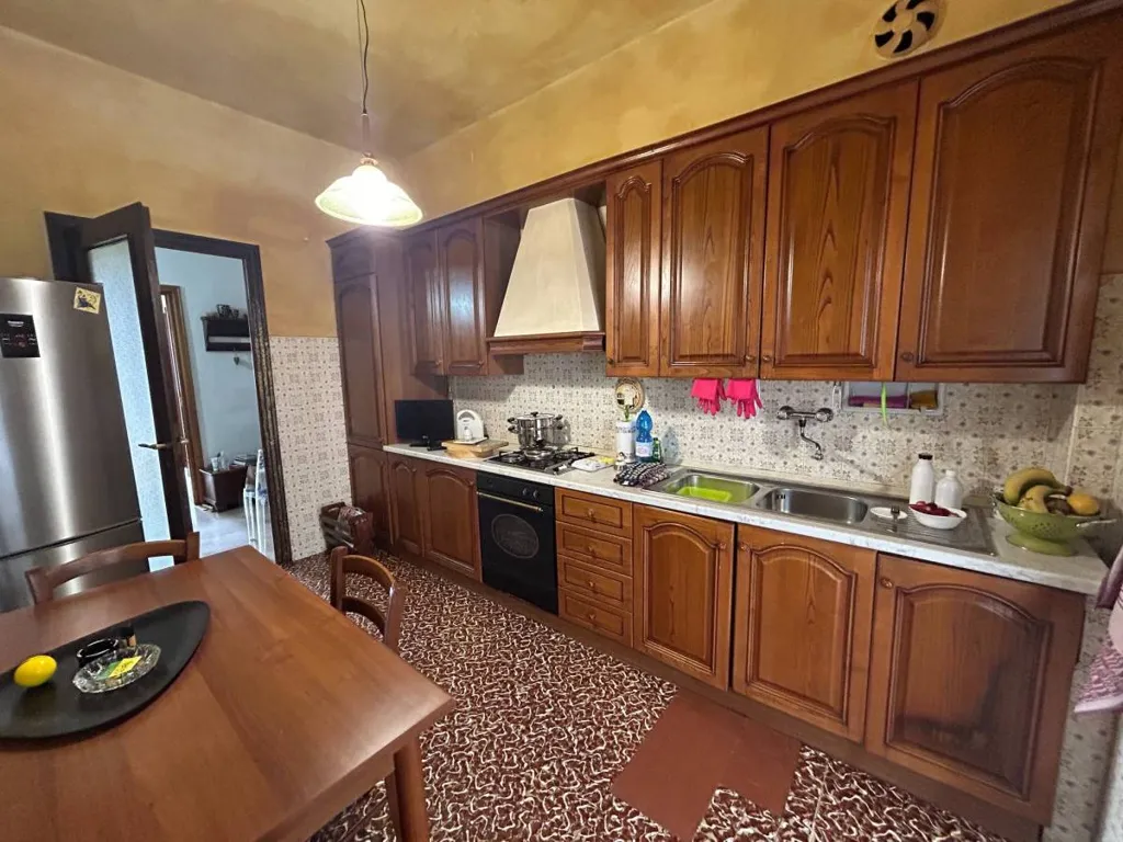 Köök - Quadruplex with Balcony in Cuneo