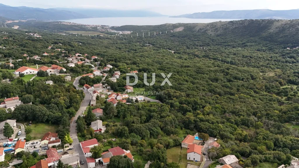 Õhuvaade - Modern Apartment with Garden in Bribir