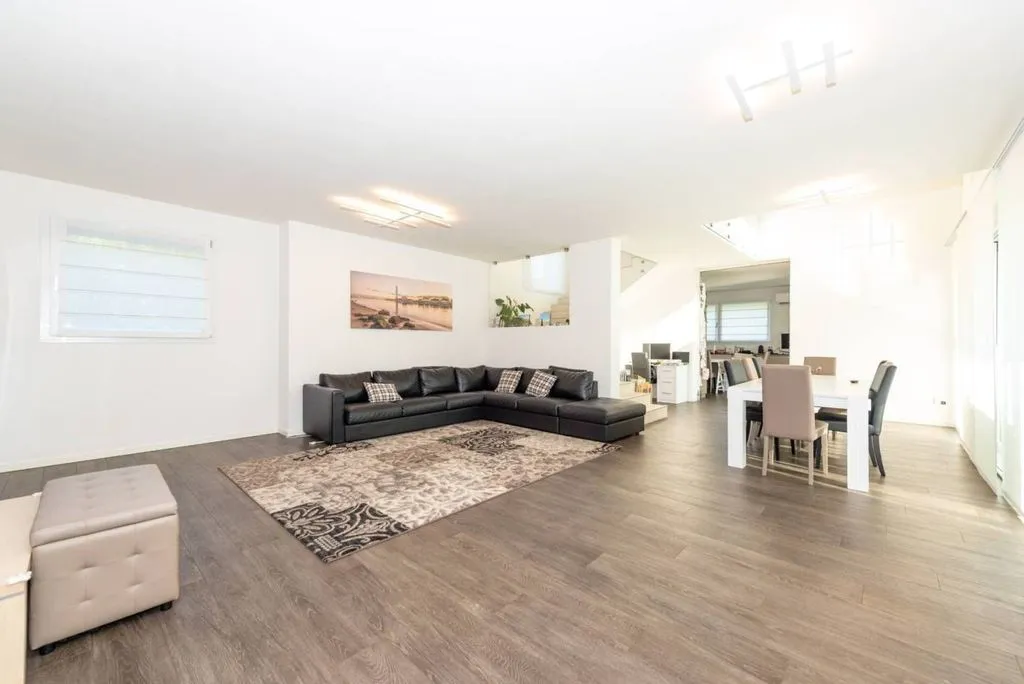 Elutuba - Luxury Villa with Private Garden in Jesolo