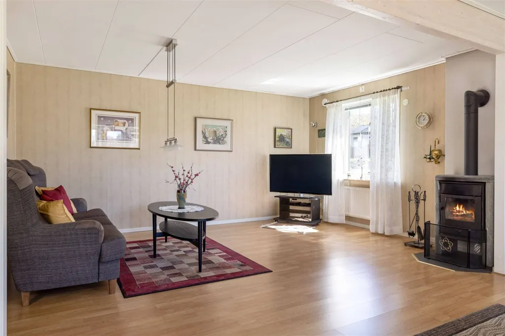 Séjour - Villa with Garden and Solarium in Vilshärad