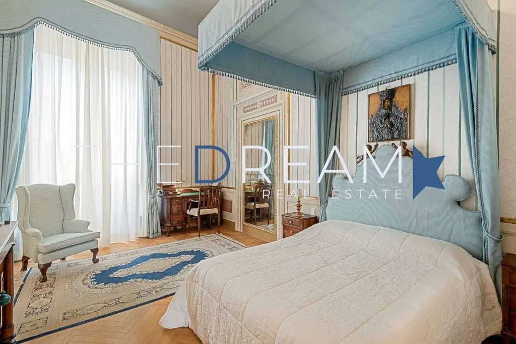 Camere da letto - 5-Bedroom Flat in Historic Building, Lucca