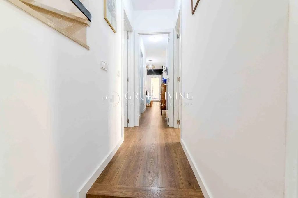 Hallway - Luxury House with Pool in Sitges