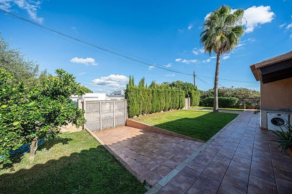Garden - Chalet with Pool and Terrace in Cala Romántica