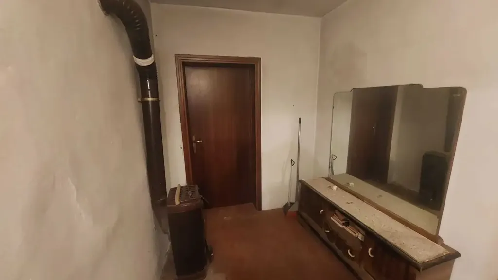 Hallway - Terraced House with Garden in Vernio