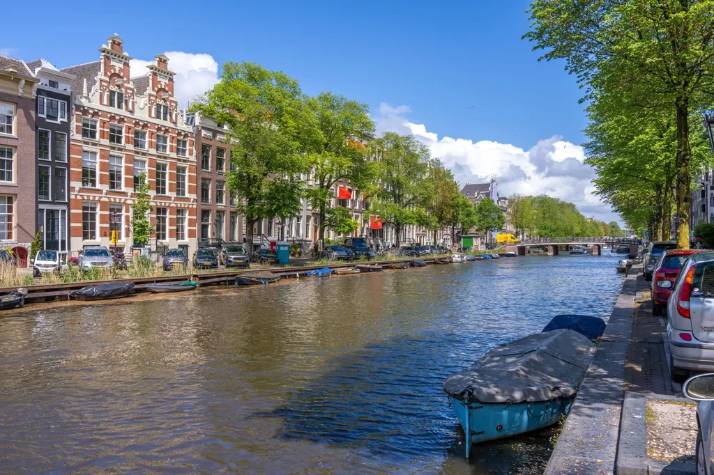 5-toaline korter asukohas Amsterdam