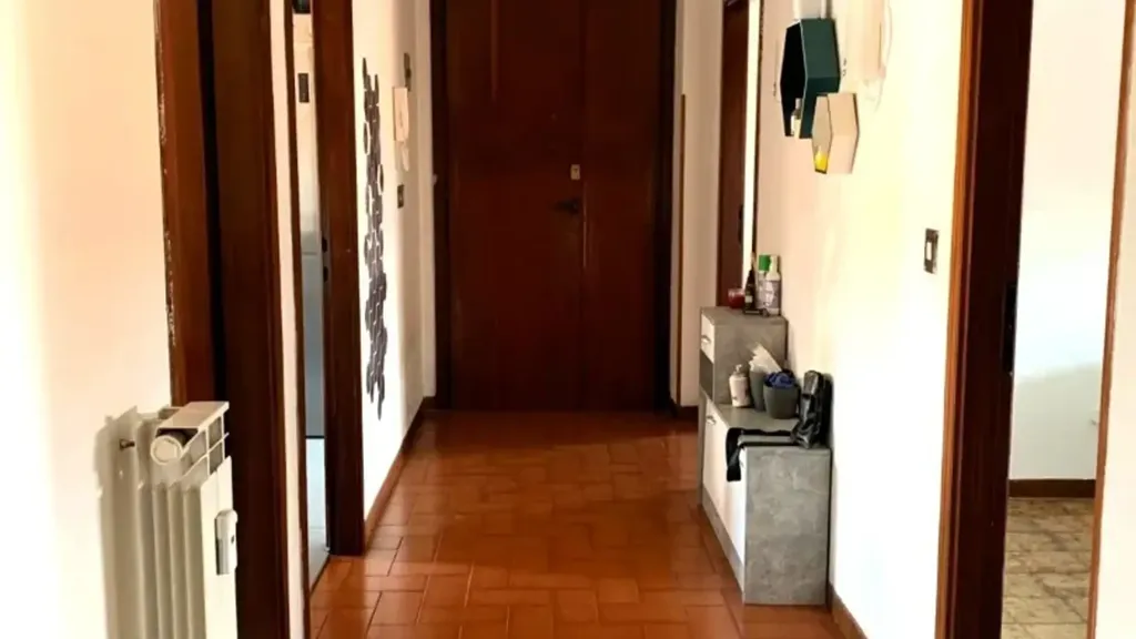 Esik - Penthouse with Terraces in Montevarchi