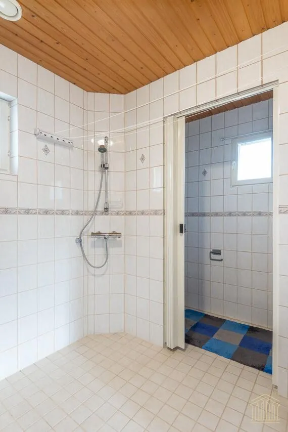 Salles de bain - Detached House with Sauna in Pispala