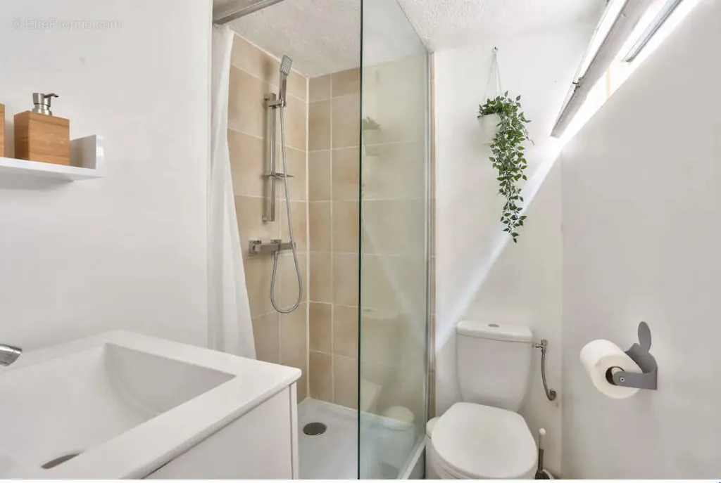 Vannitoad - Studio with Balcony near Nice Beaches