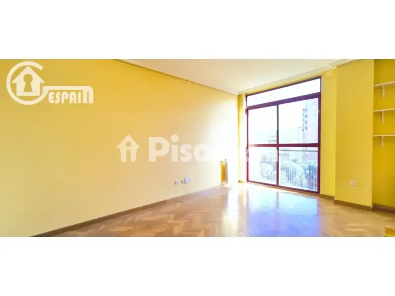 Toad - Duplex with Private Garage in Madrid