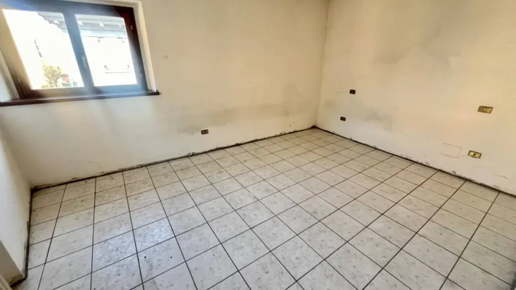 Pièces - Independent House with Terrace in Fabriano