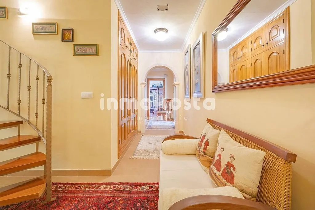 Entrée - Luxury Mansion with Sea View in Javea