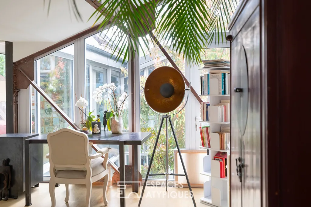 Söögituba - Loft with Indoor Pool in Charentonneau