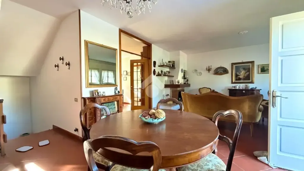 Sala da pranzo - Terraced Villa with Garden in Broni