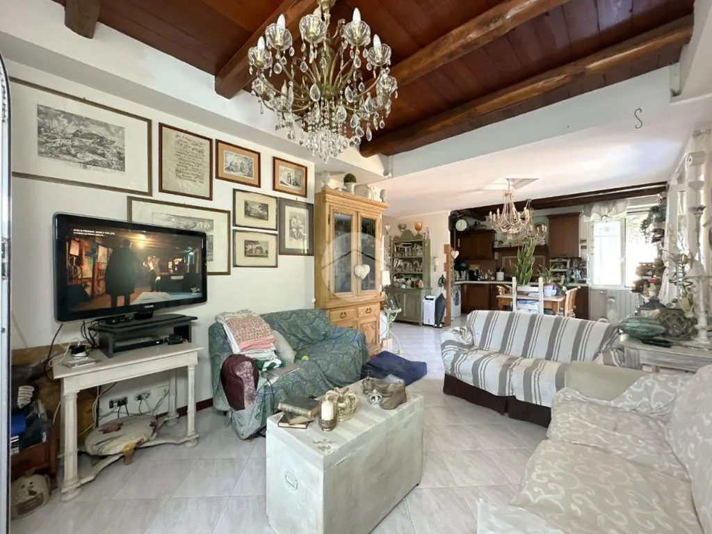 Séjour - Apartment with Balcony in Frascati