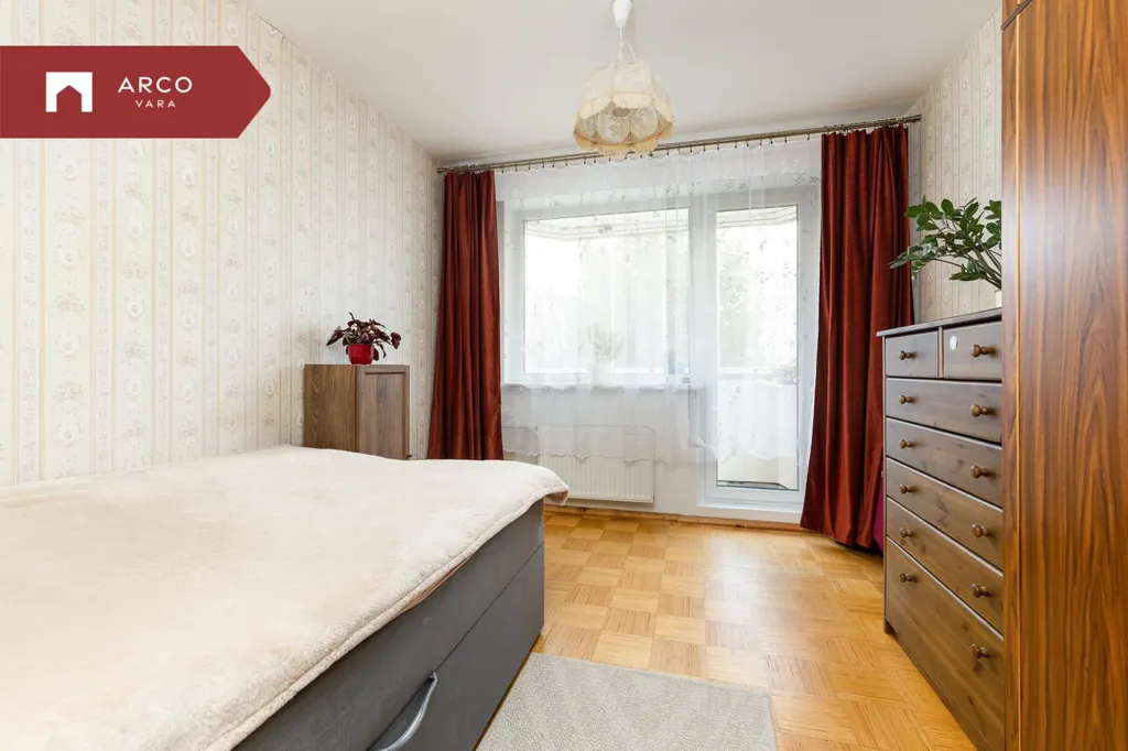 Chambres - Panel Building Flat with Balcony in Seli
