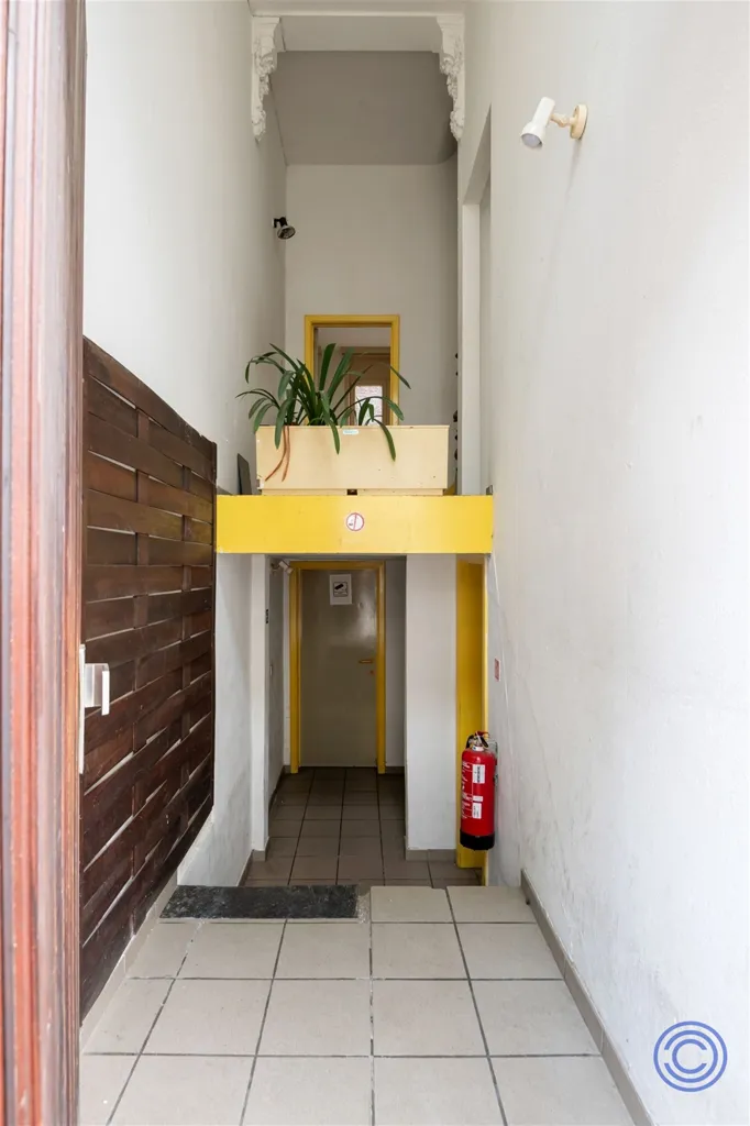 Entrée - Maison Authentique avec 5 Chambres à Anvers