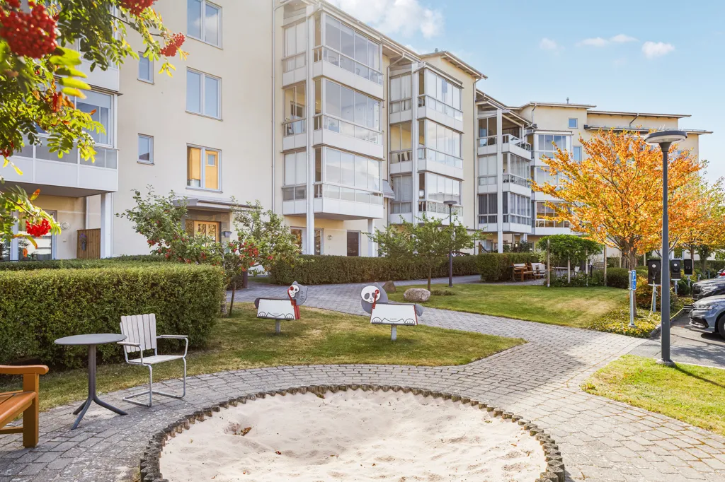 Aed - Terraced Flat with Garden in Kålgården