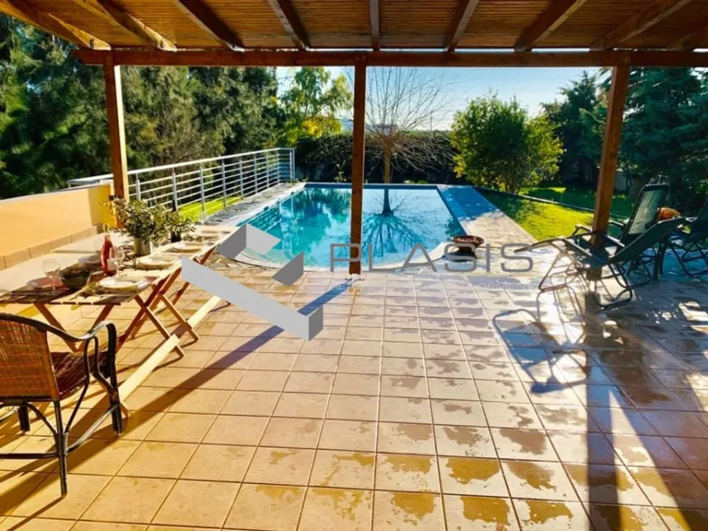 Pool - Detached House with Pool in Anavyssos
