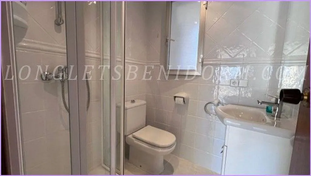 Vannitoad - Apartment with Pool and Sea View in Benidorm