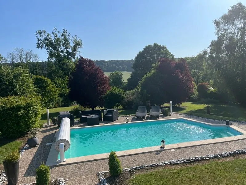 Piscine - Maison Traditionnelle avec Piscine à 16 km de Dieppe