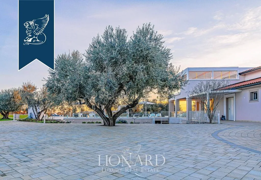 Aed - Luxury Villa with Pool in San Vincenzo