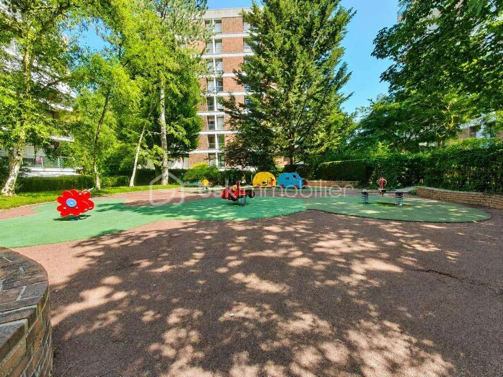 Jardin - Appartement Familial avec Terrasse et Parking au Parc de Diane