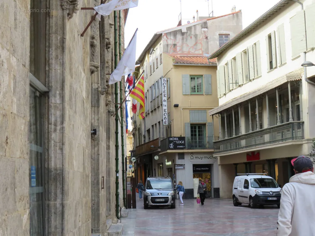Investment Building in Perpignan's Historic Centre