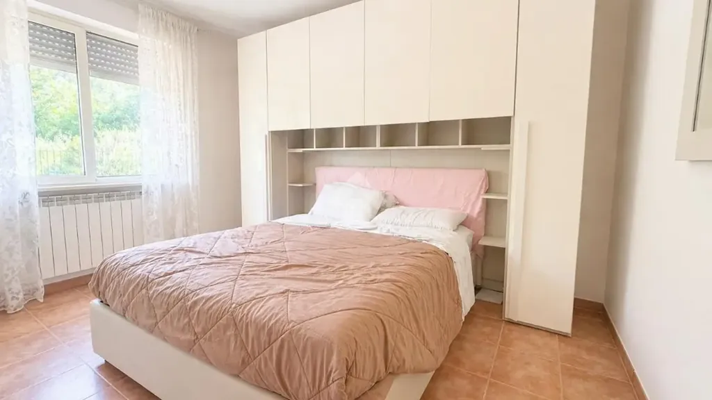 Chambres - Ground Floor Apartment with Terrace in Orte