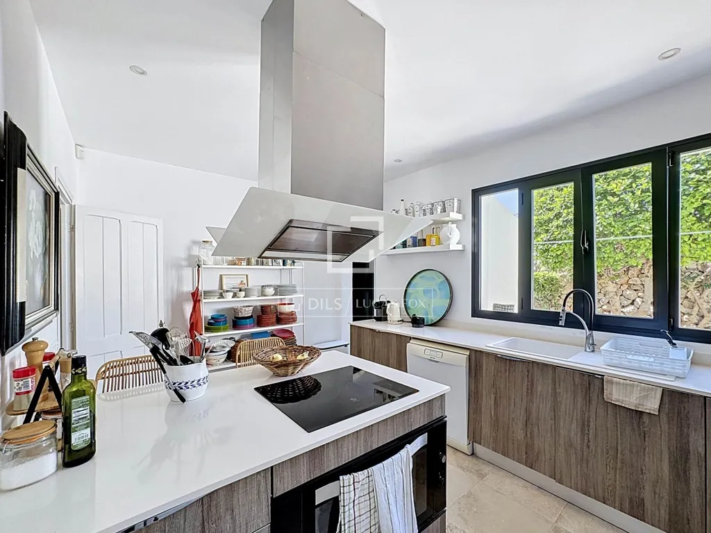 Cuisine - 7-Bedroom Villa with Pool in Es Castell
