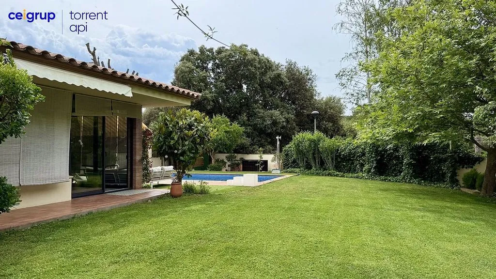 Jardin - Luxury Detached House with Pool in L'Escala