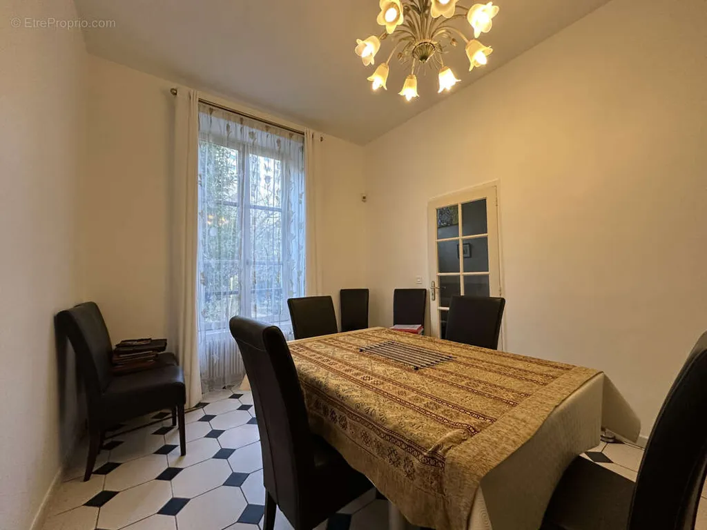 dining_room