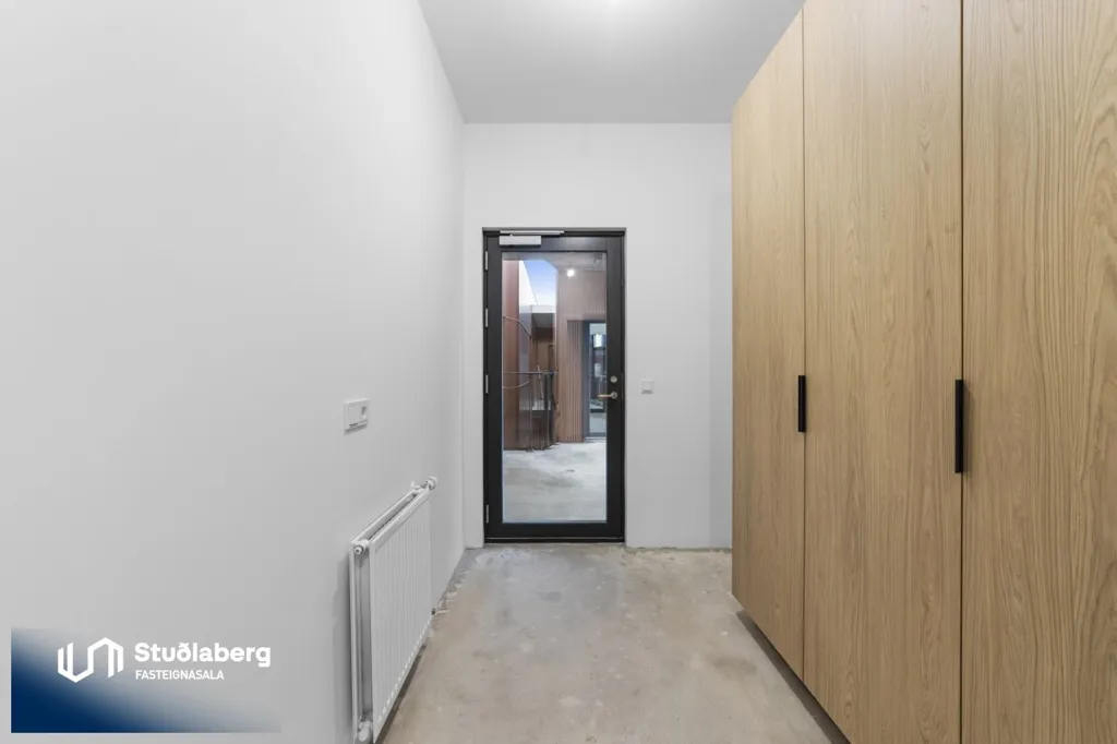 Entrée - Appartement 4 pièces à Reykjanesbær