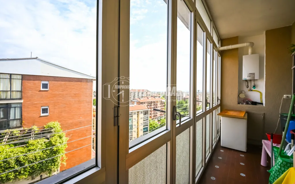 Rõdu - Panoramic Apartment with Balconies in Collegno