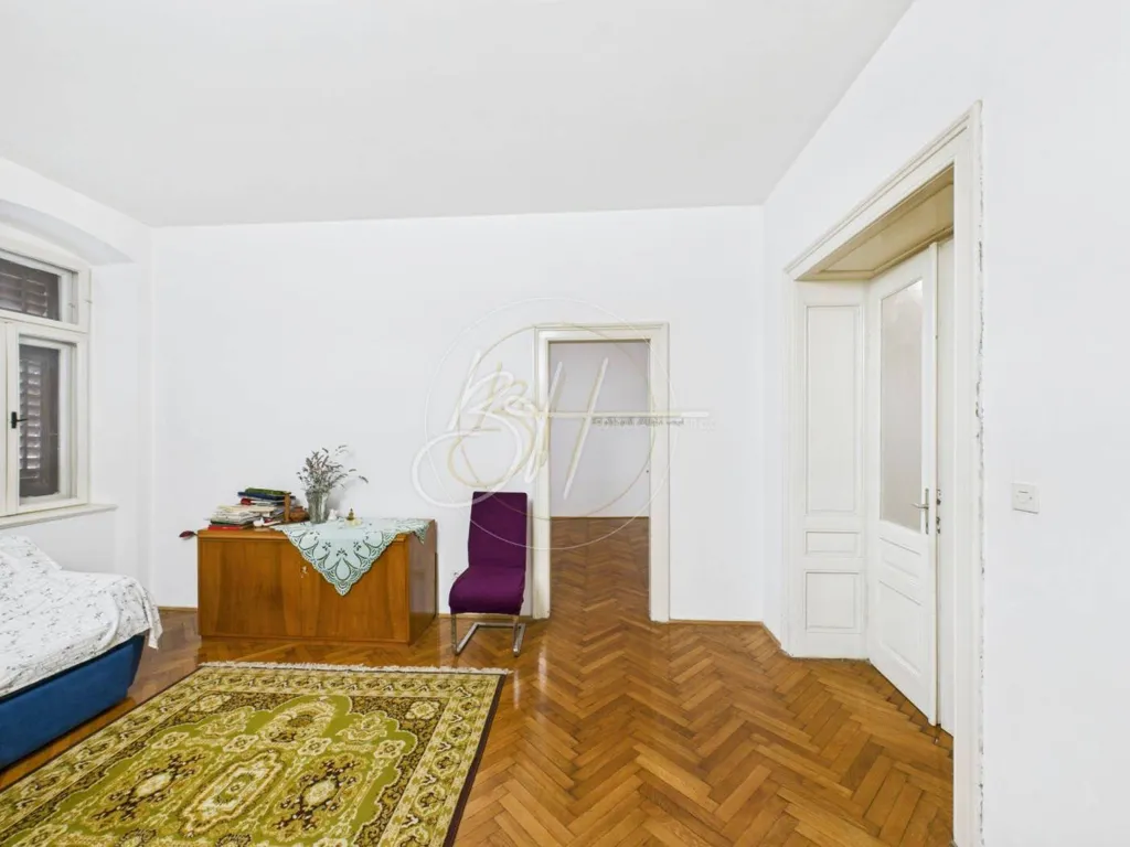 Magamistoad - Apartment with Balcony in Pula Centre