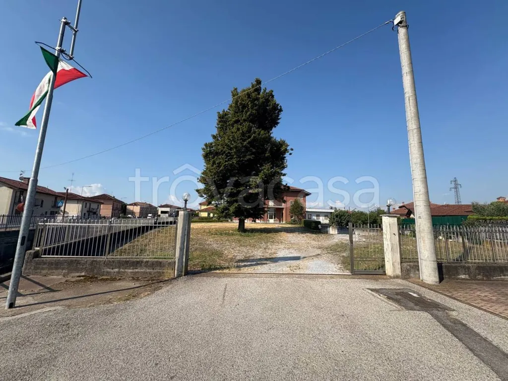Extérieur - Bifamiliar Villa with Commercial Space in Fossano
