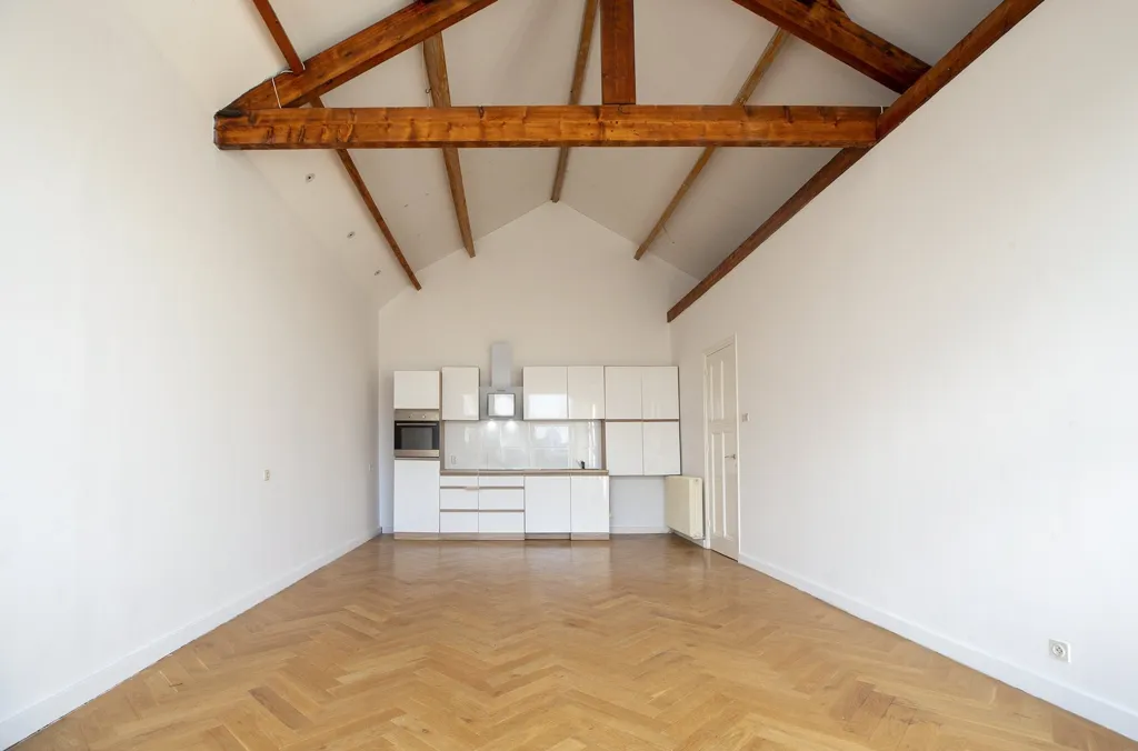 3-toaline korter asukohas Rotterdam