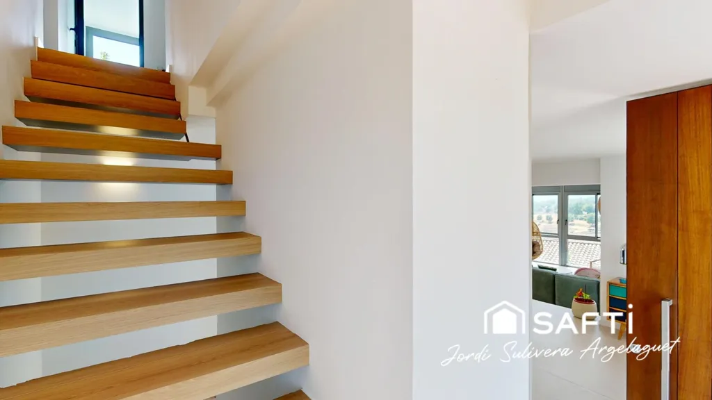 Pièces - Luxury Villa with Panoramic Views in Banyoles